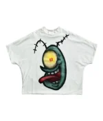 billionaire-studios-mrkt-logo-tee-white-front-view billionaire-studios-white-logo-tee-side-profile mrkt-logo-tee-white-men-fashion white-streetwear-tshirt-by-billionaire-studios