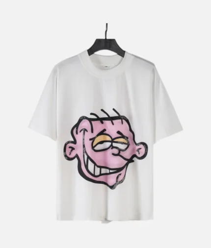 “Billionaire Studios New Fashion Head Printed Tee Off White front view” “Close-up of Billionaire Studios head print on off-white tee” “Model wearing Billionaire Studios printed tee in off white” “Street style look featuring Billionaire Studios fashion tee”